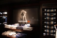 clothes-folded-sorted-inside-abercrombie-fitch-clothing-store-219015716